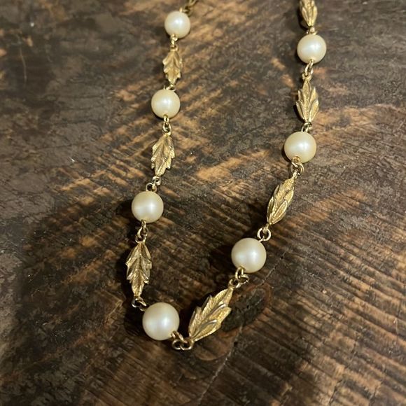 Etruscan Revival Vintage Gold Tone and Faux Pearl Choker Necklace  - Picture 4 of 4
